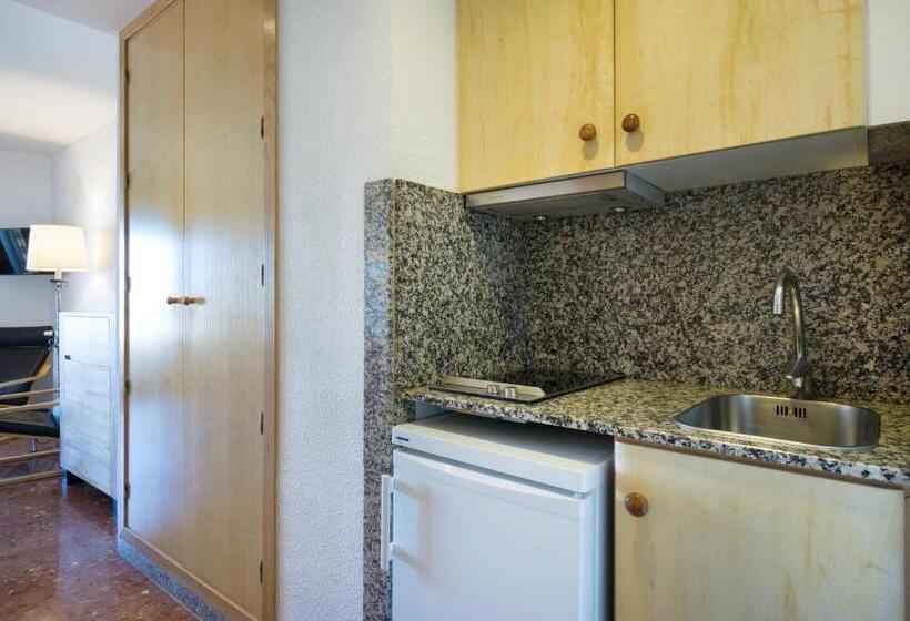 Apartamentos Bajondillo