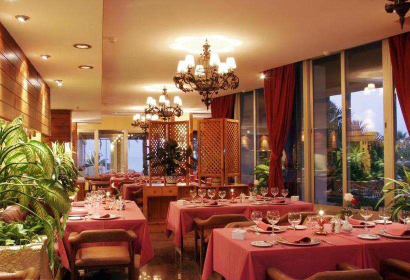 Apartamentos Bajondillo