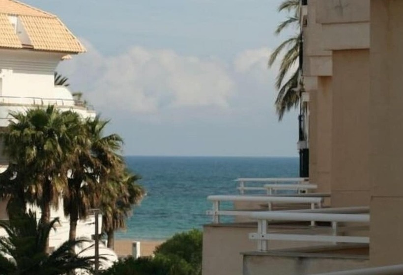 Apartamentos El Faro 45