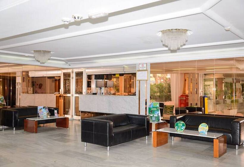 Apartamentos Las Arenas