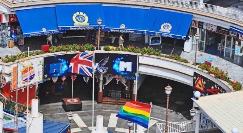 Apartamentos Las Arenas