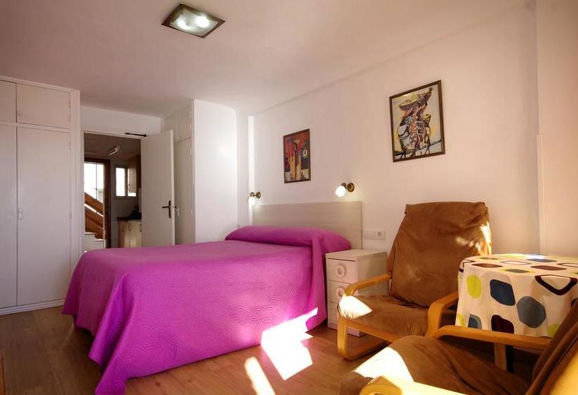 Apartamentos Los Pinos