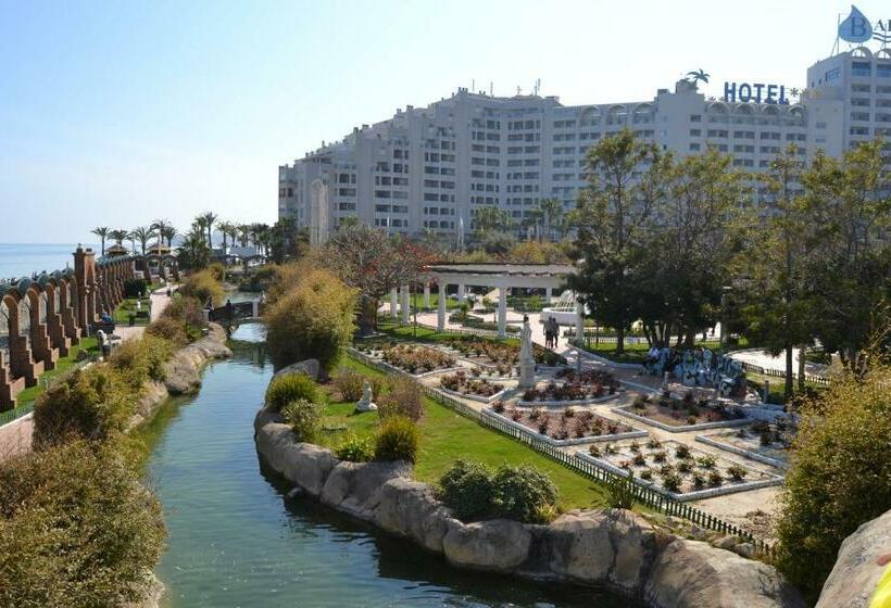 Apartamentos Marina Park