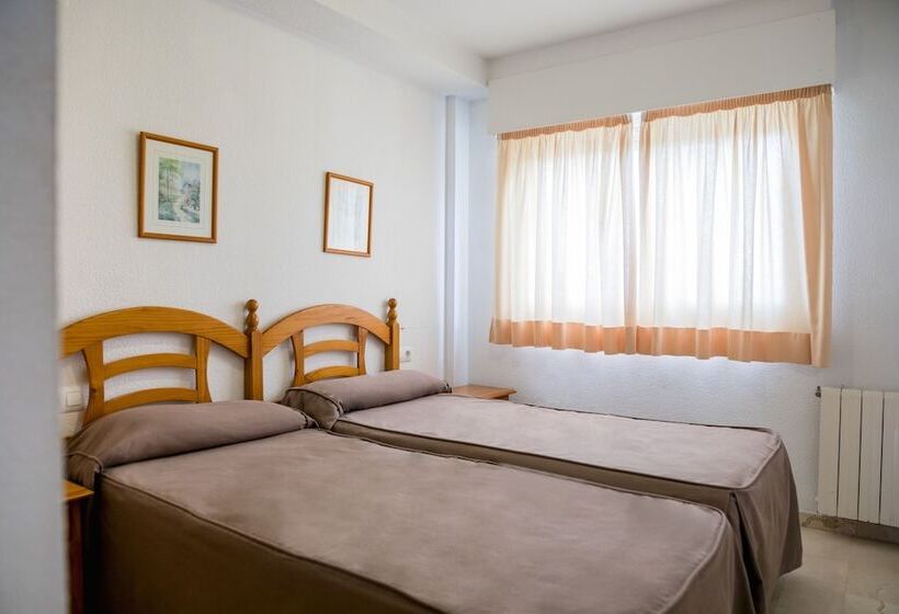 Apartamentos Turisticos Biarritz  Bloque I