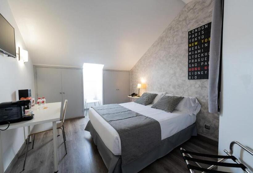 Aparthotel Atenea Calabria