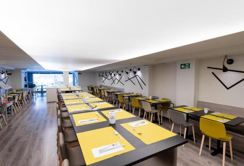 Aparthotel Atenea Calabria