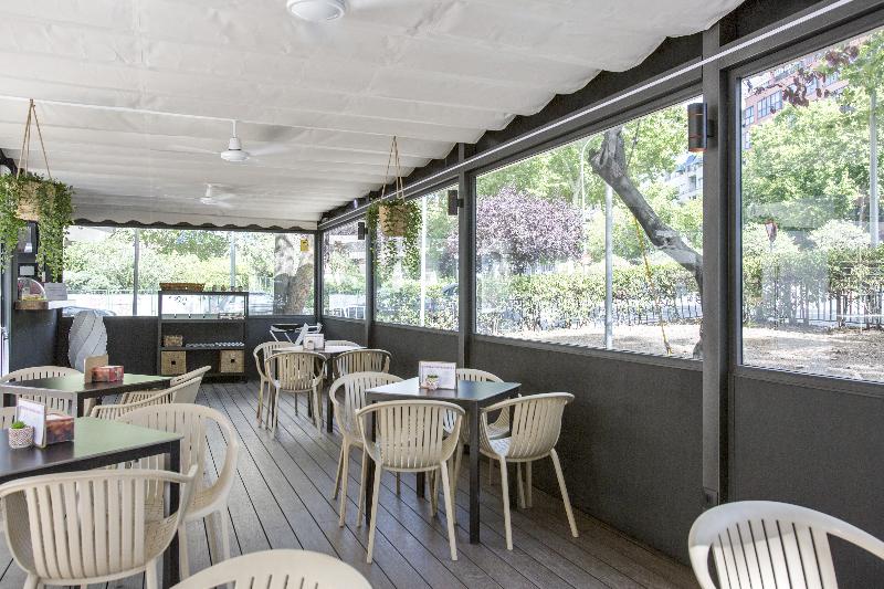 Pierre & Vacances Apartamentos Edificio Eurobuilding 2