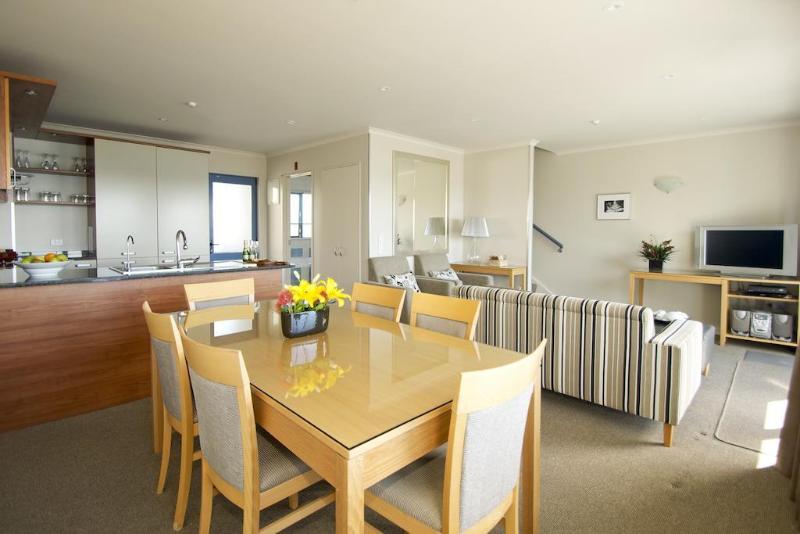 Blue Pacific Apartments