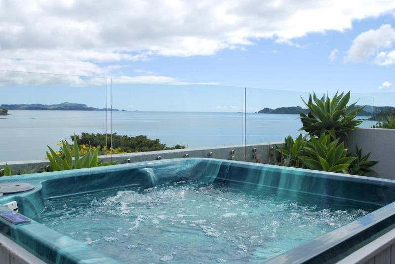 Blue Pacific Apartments