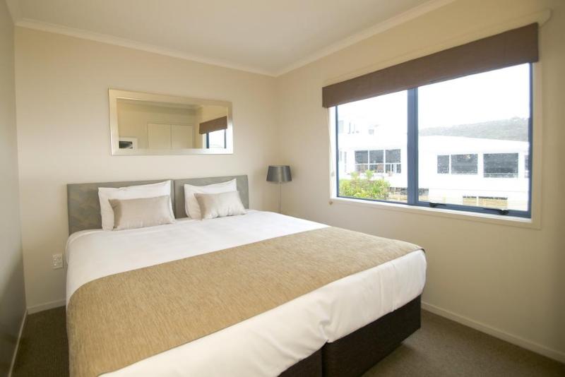 Blue Pacific Apartments