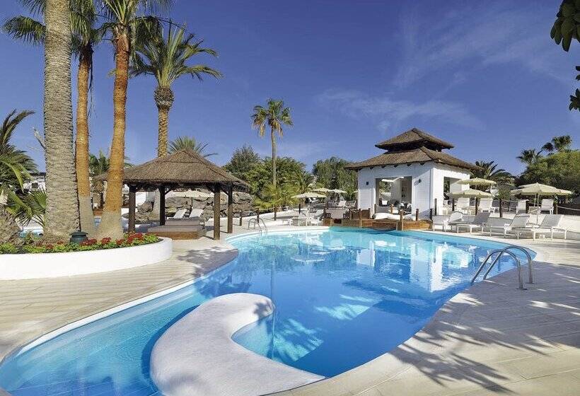 Отель H10 White Suites