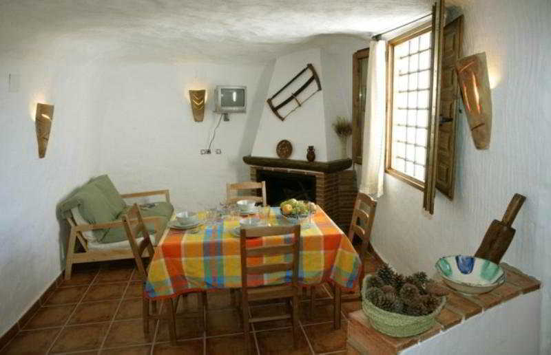 Casas Cueva El Mirador de Galera