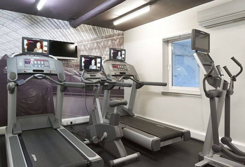 Citadines Holborn   Covent Garden London