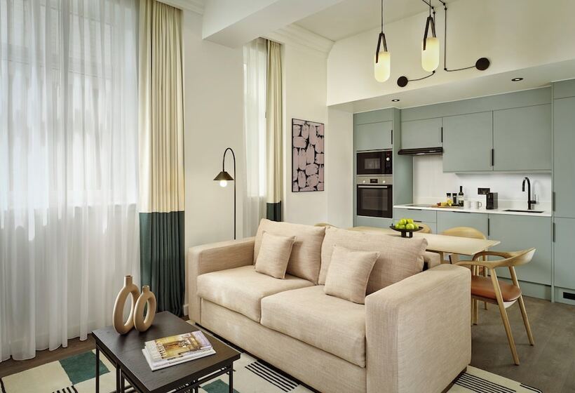 Citadines Holborn   Covent Garden London