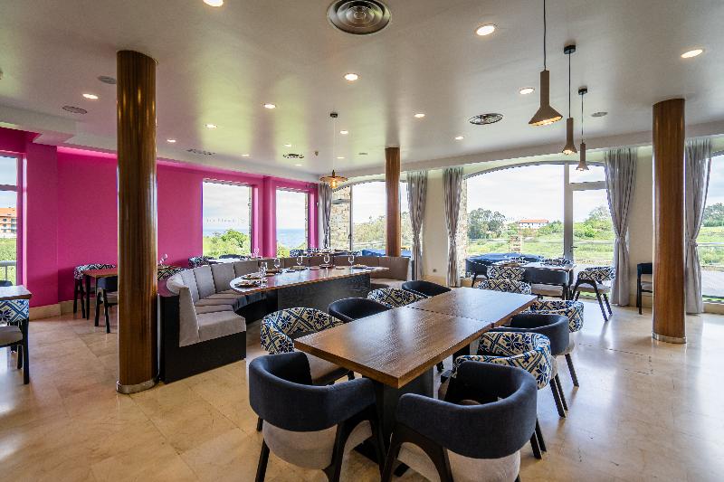 فندق Abba Comillas