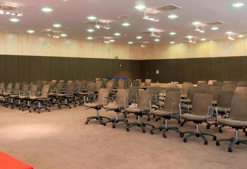 Ac Hotel Palacio De Santa Ana By Marriott