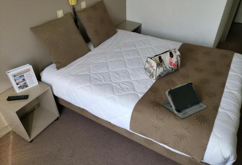 هتل Adonis Lourdes Notre Dame de La Sarte