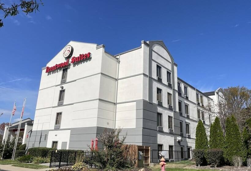 Brentwood Suites, Ascend Hotel Collection