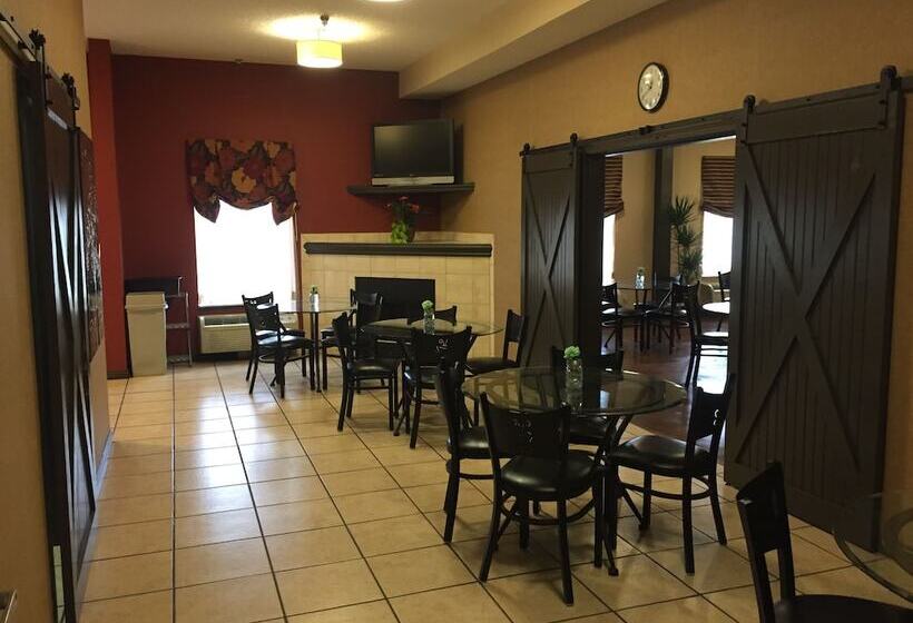 Brentwood Suites, Ascend Hotel Collection