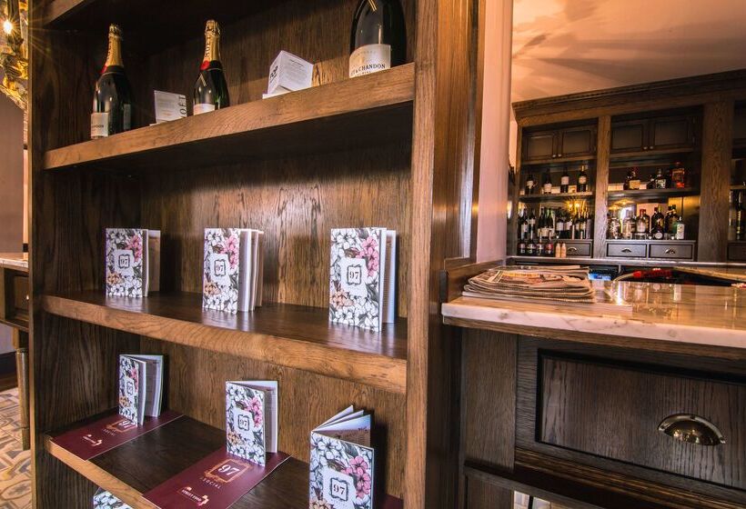 Cairn Hotel Newcastle Jesmond   Part Of The Cairn Collection