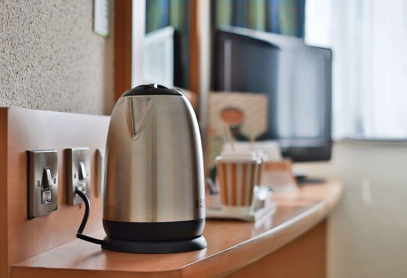 فندق Campanile Milton Keynes  Fenny Stratford