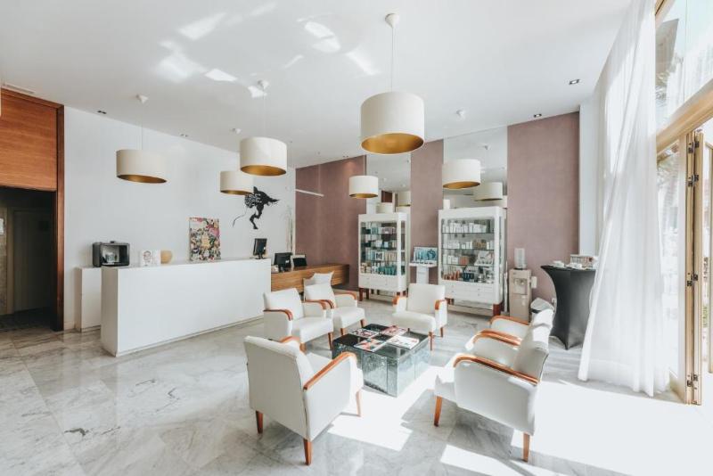 酒店 Cleopatra Palace