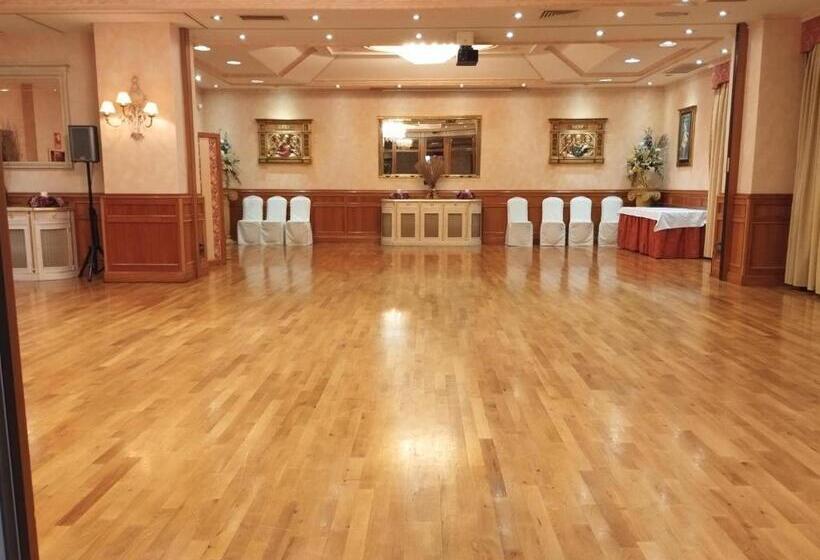 Conde Ansúrez By Almia Hoteles