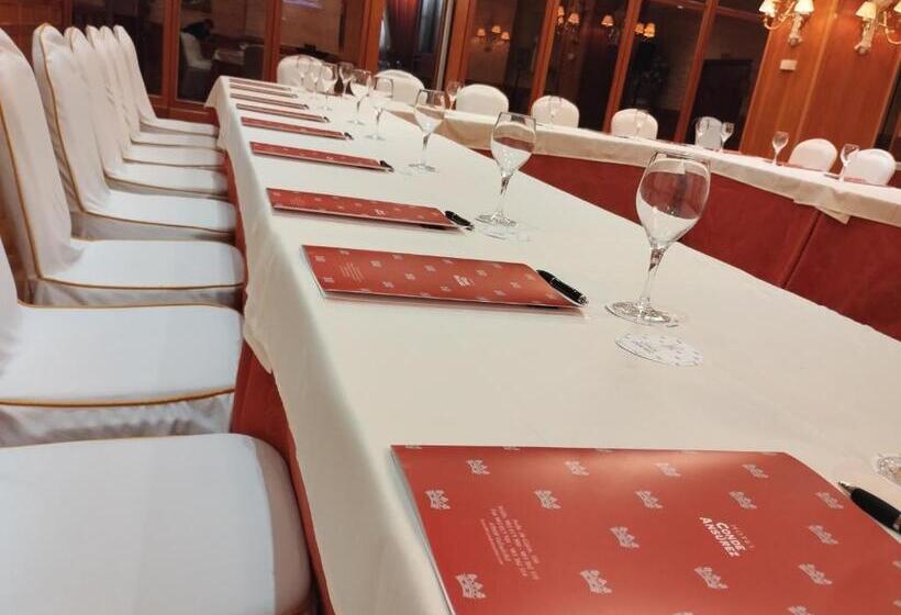 Conde Ansúrez By Almia Hoteles