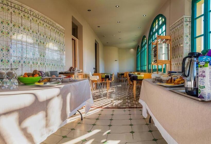 호텔 Els Jardins De La Martana