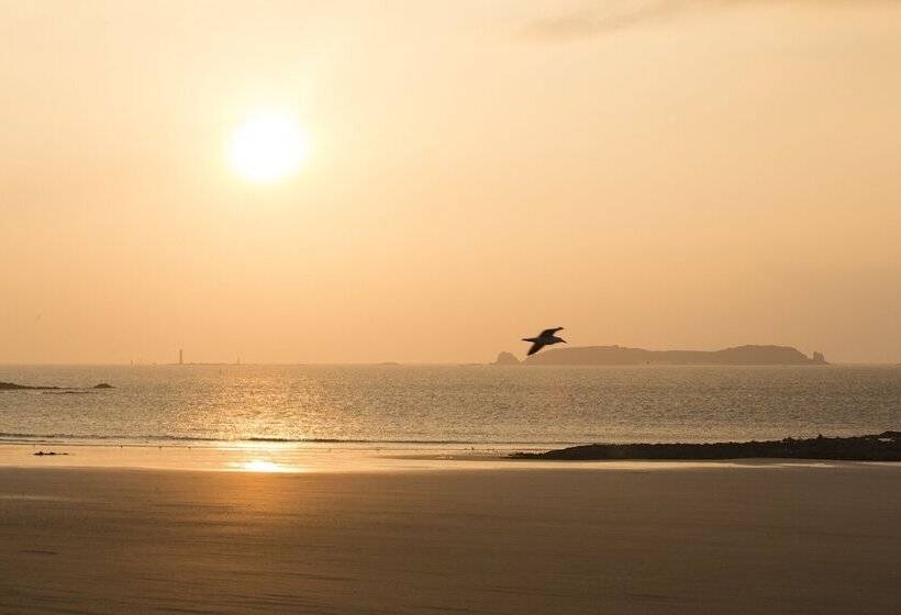 فندق Escale Oceania Saint Malo