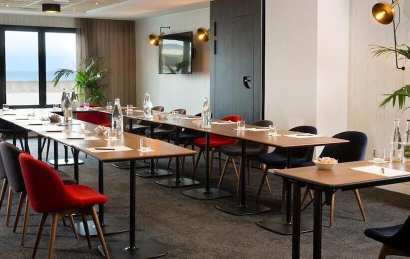 فندق Escale Oceania Saint Malo