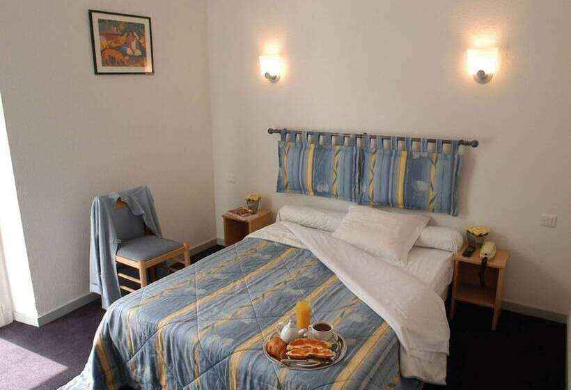 هتل Esplanade Eden