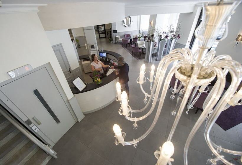 هتل Esplanade Eden