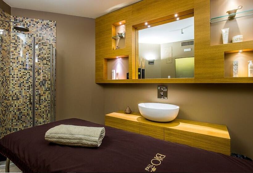 Bv Grand Hotel Assisi