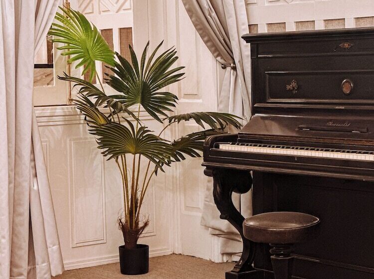 Grande Hotel Paris By Stay Hotels