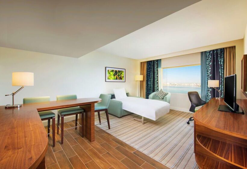 هتل Hilton Garden Inn Ras Al Khaimah