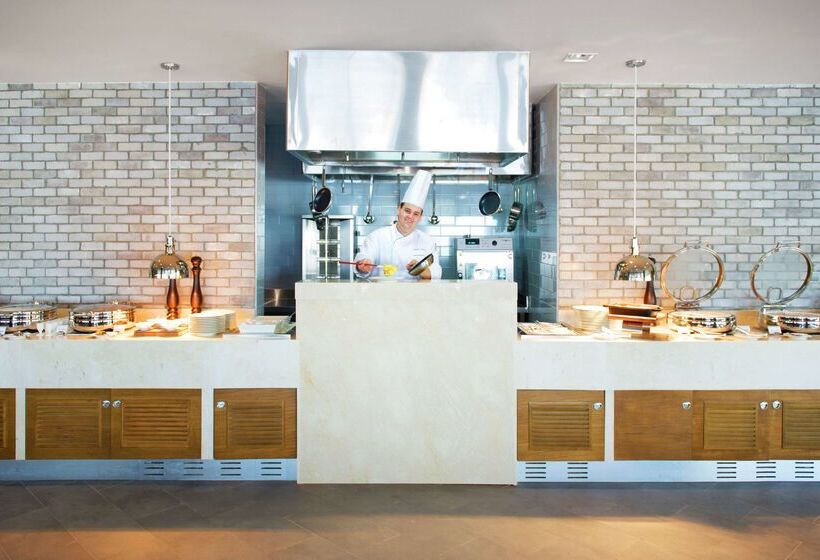 هتل Hilton Garden Inn Ras Al Khaimah