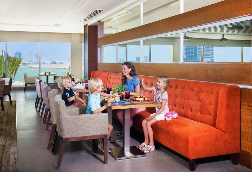 هتل Hilton Garden Inn Ras Al Khaimah