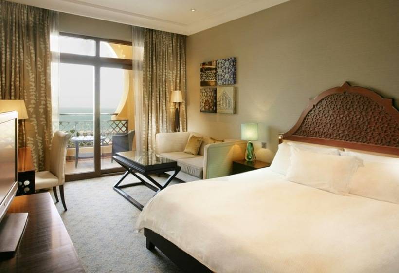 هتل Hilton Garden Inn Ras Al Khaimah