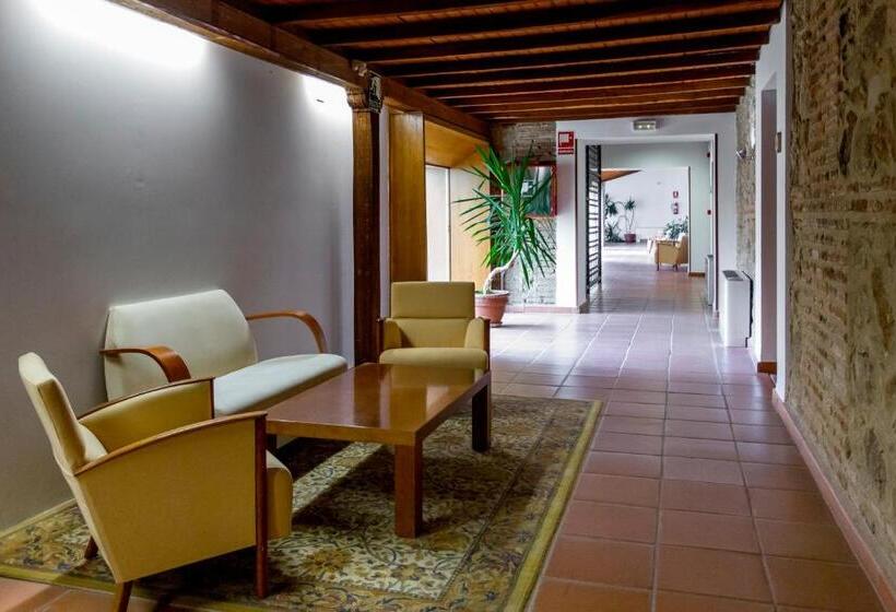 Отель Valle Del Ambroz