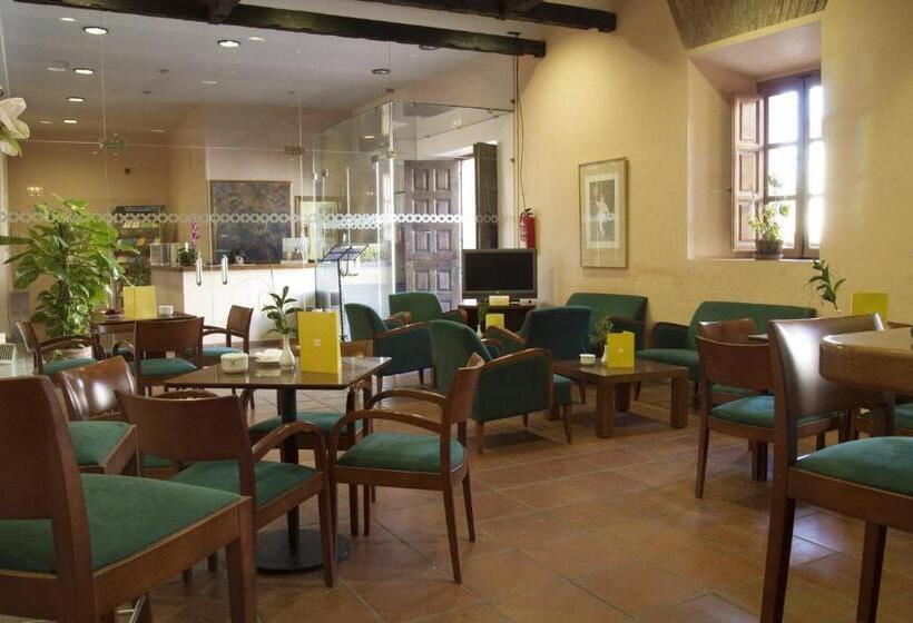 Отель Valle Del Ambroz