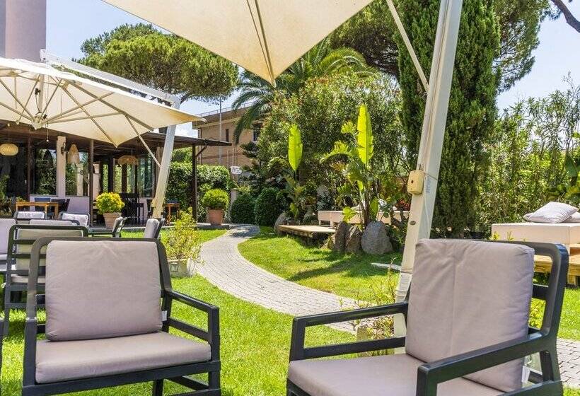 ホテル Isola Sacra