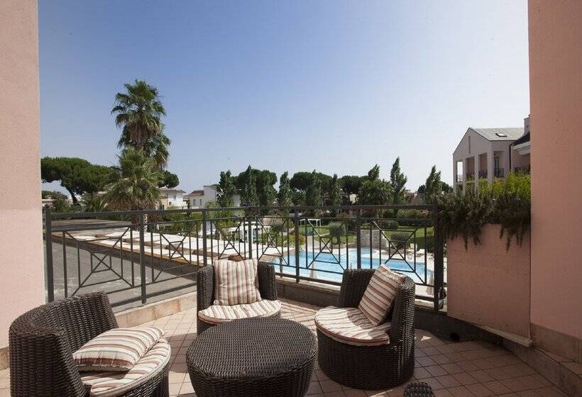 ホテル Isola Sacra