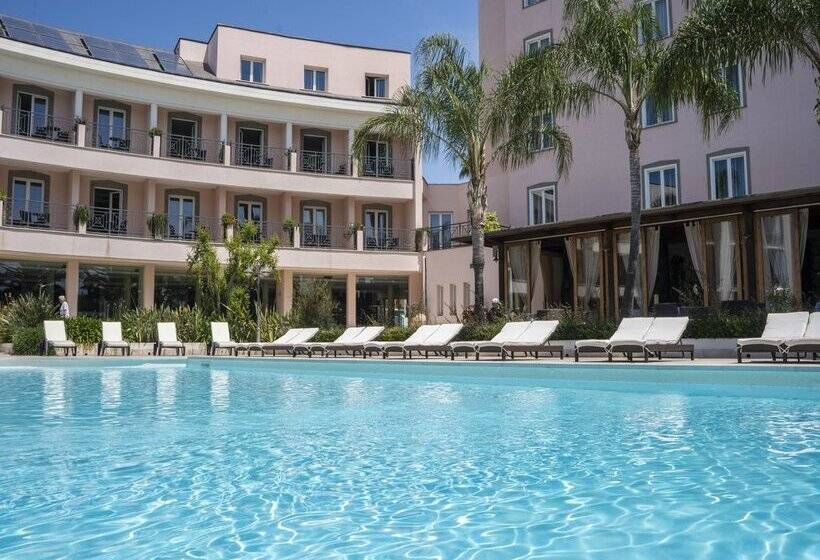 ホテル Isola Sacra