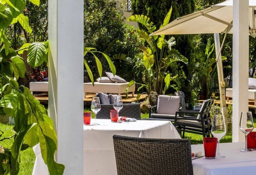 ホテル Isola Sacra