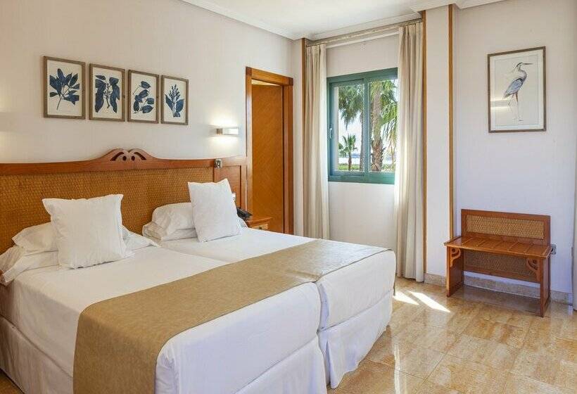 호텔 La Laguna Spa & Golf