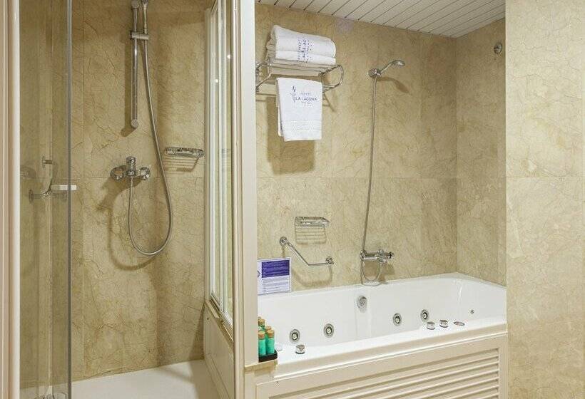 호텔 La Laguna Spa & Golf