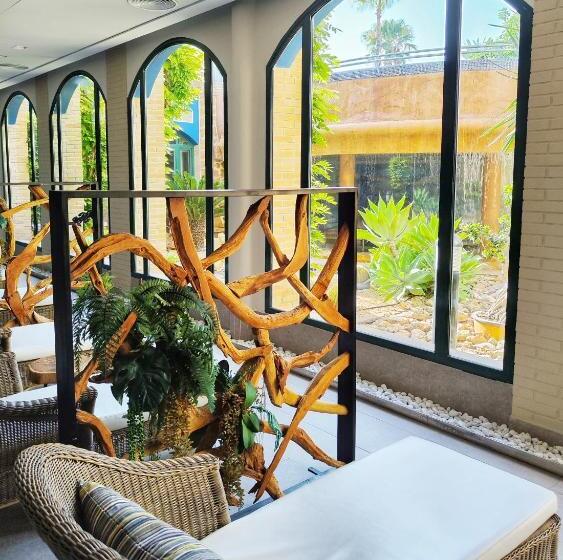 호텔 La Laguna Spa & Golf