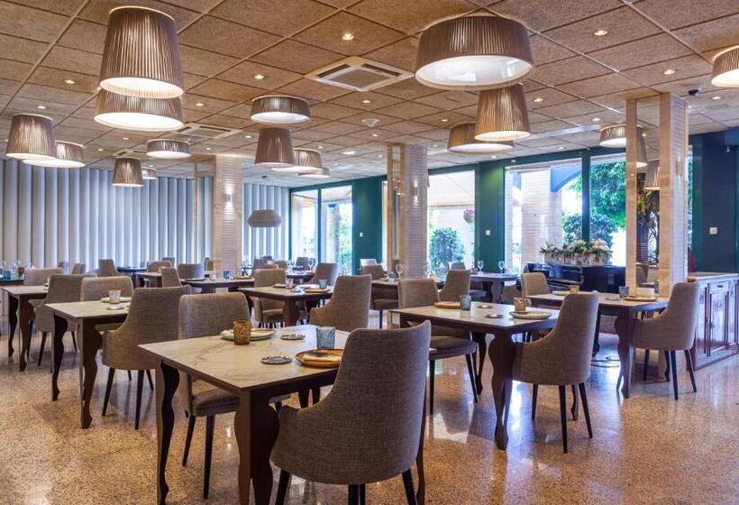 호텔 La Laguna Spa & Golf