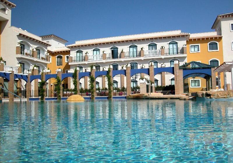 호텔 La Laguna Spa & Golf